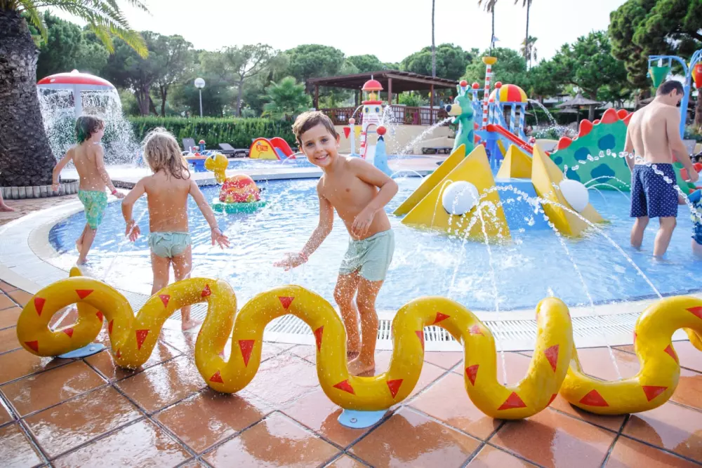 Stel Camping & Bungalow Resort 4 Stars★★★★