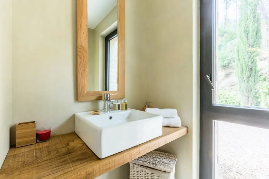 Kiváló villa kilátással, Aix En Provence és Luberon között
