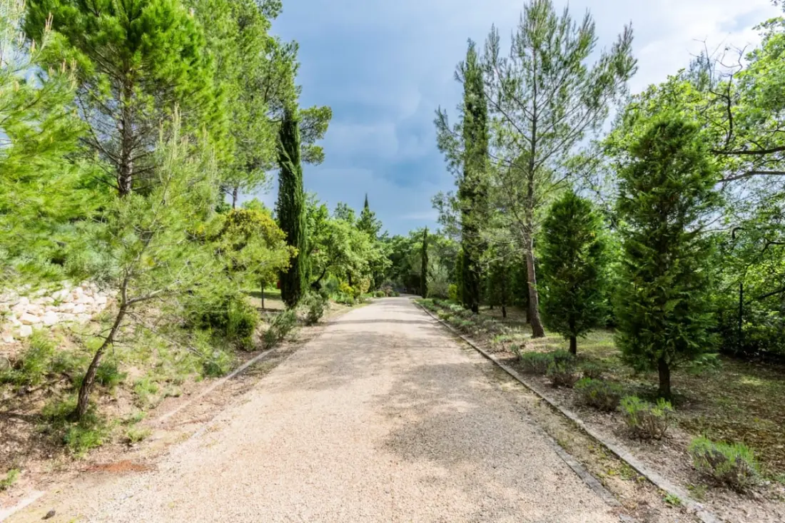 Kiváló villa kilátással, Aix En Provence és Luberon között