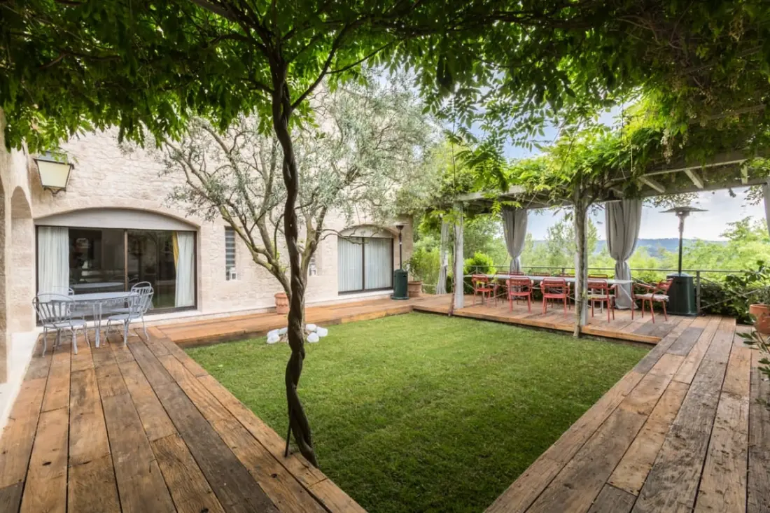 Kiváló villa kilátással, Aix En Provence és Luberon között