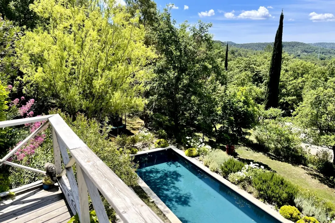 Kiváló villa kilátással, Aix En Provence és Luberon között