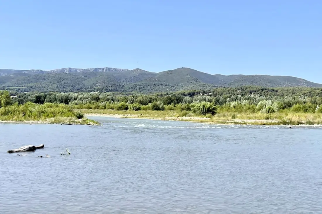 Kiváló villa kilátással, Aix En Provence és Luberon között