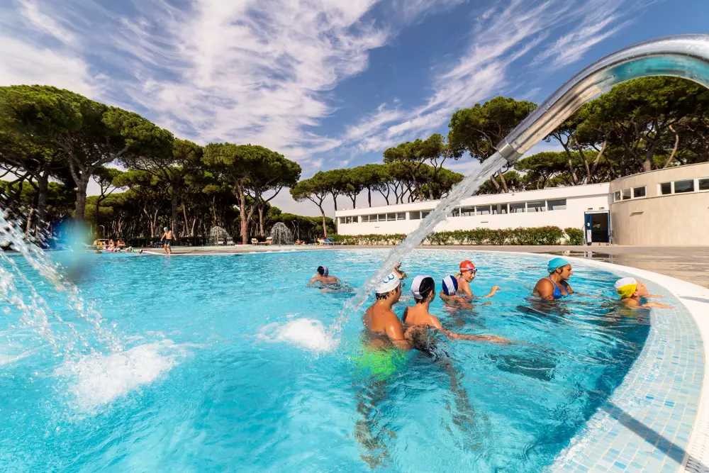 Vacaciones de Baia Roma Capitol 4 Estrellas★★★★