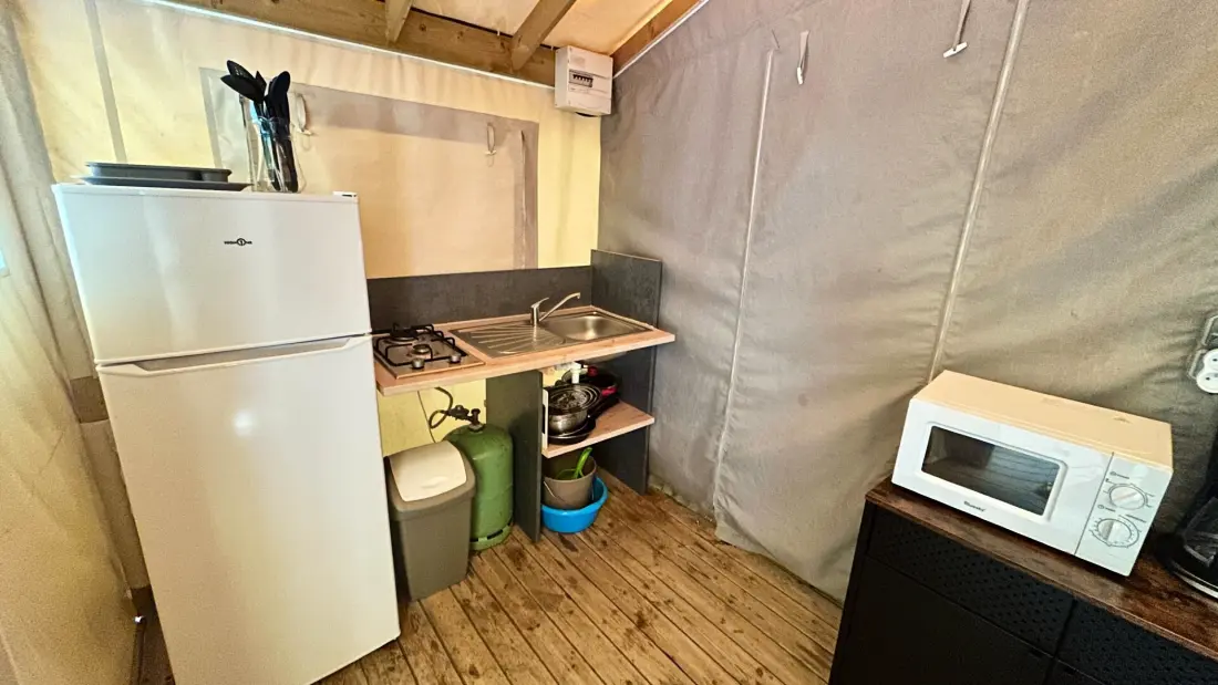 Camping Les Pêcheurs 4 Estrellas★★★★