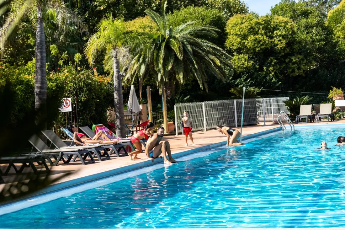 Camping Les Pêcheurs 4 Estrellas★★★★