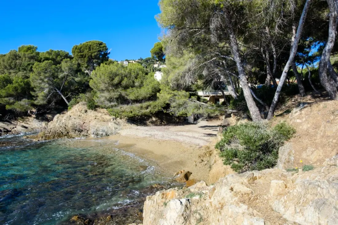 Studio Lumineux à 100 M De La Plage Aux Issambres