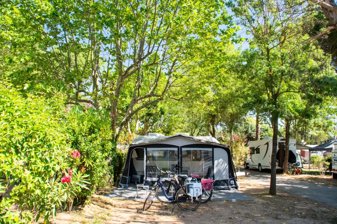 Camping Les Pêcheurs 4 Estrellas★★★★