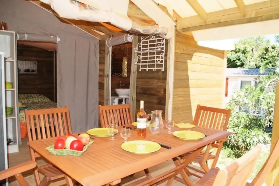Camping Les Pêcheurs 4 Estrellas★★★★