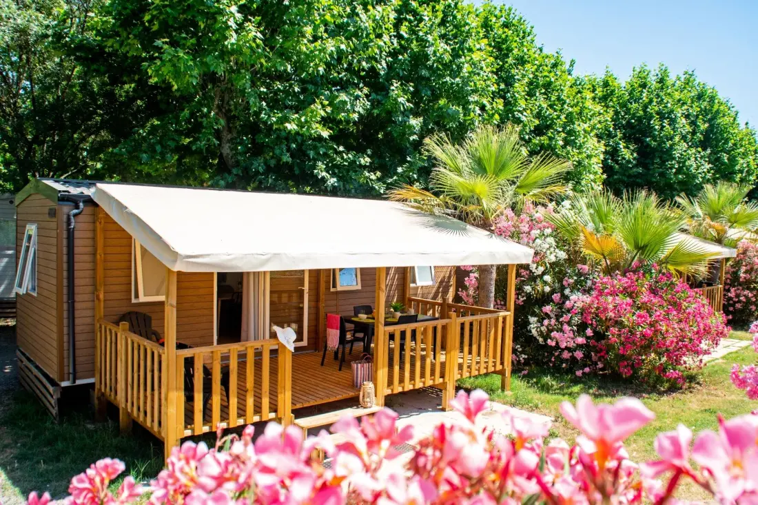 Camping Les Pêcheurs 4 Estrellas★★★★