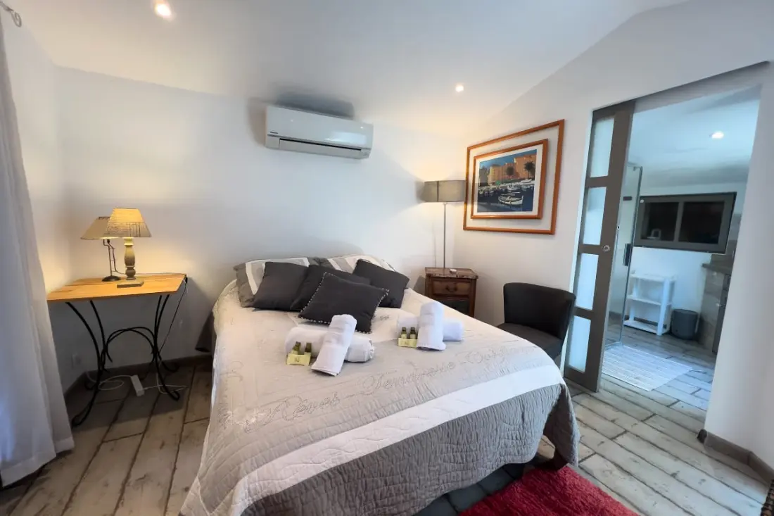 La Cigaliere Piscine, Airco, Sauna Pour 12 Sunset