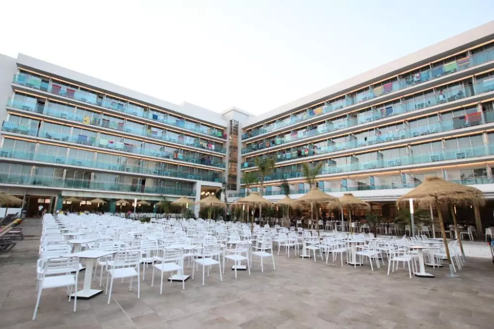 Hotel Pierre & Vacances Roquetas el Palmeral3 Estrellas★★★