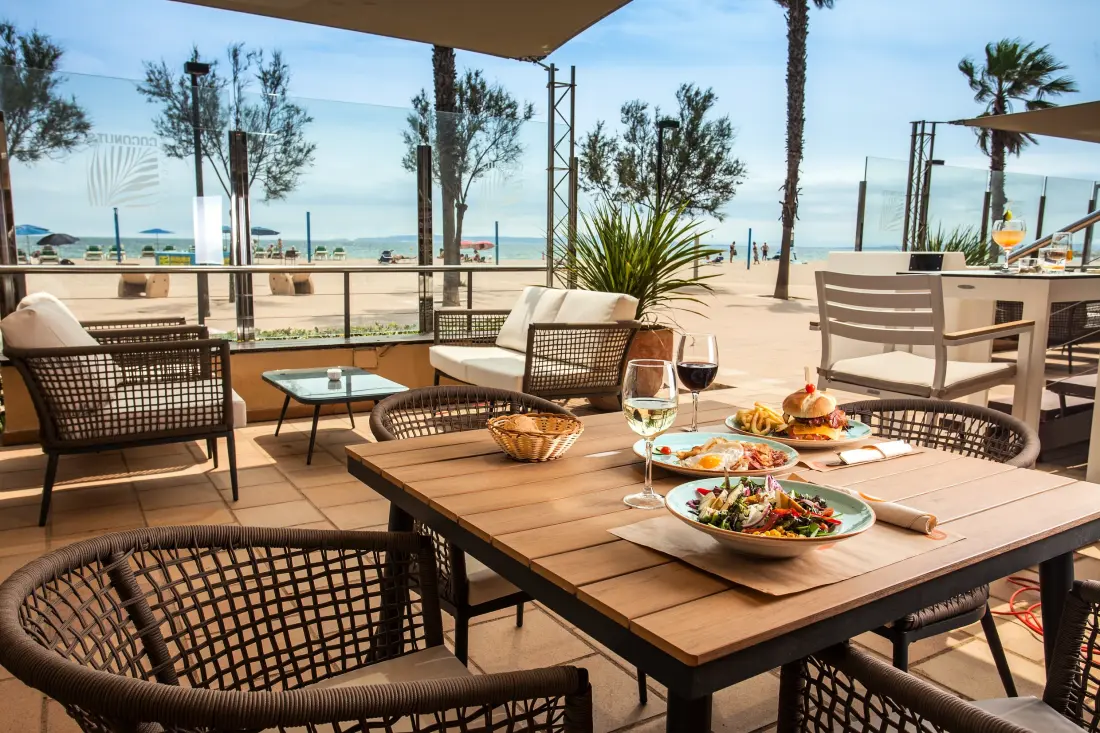 Hotel Pierre & Vacances Monterrey Roses 4 Stars★★★★