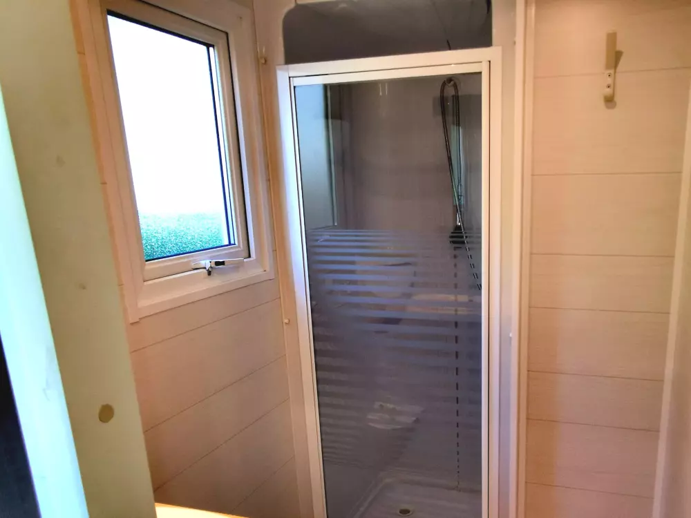 ZAMKNIĘTE HORTENZJE