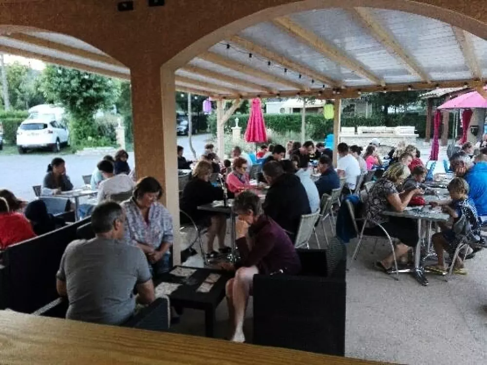 ZAMKNIĘTE HORTENZJE