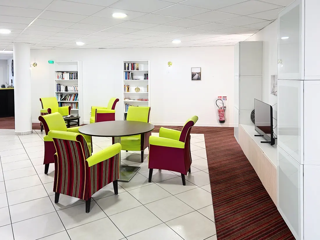 Terres de France - Appart'Hôtel Rouen Flaubert #