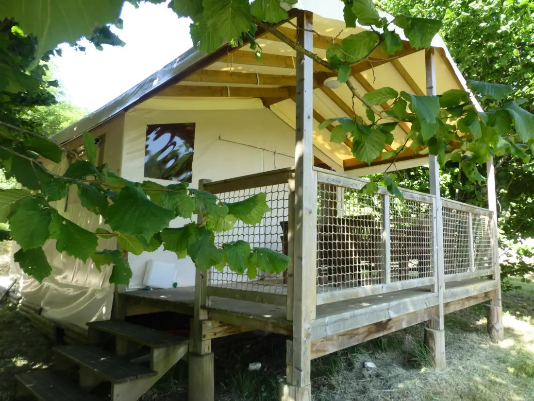 Blumen Camping Les Terrasses de Dordogne 2 Sterne★★