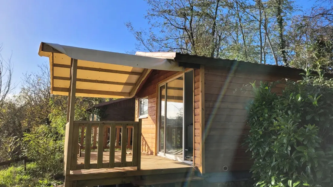 Blumen Camping Les Terrasses de Dordogne 2 Sterne★★