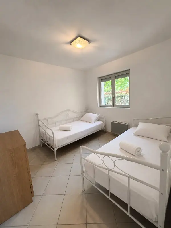Maison En Pierre Roussillonban - úszómedence és tenisz