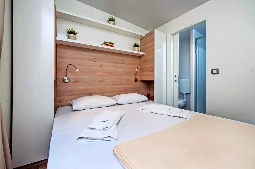 Camping Porton Nature Hideouts 2 Sterren★★