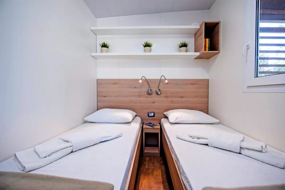 Camping Porton Nature Hideouts 2 Sterren★★