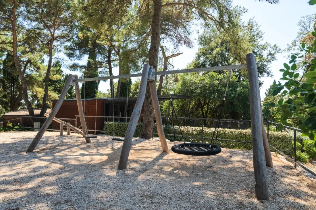 Camping Porton Természet Hideouts 2 Csillagok★★