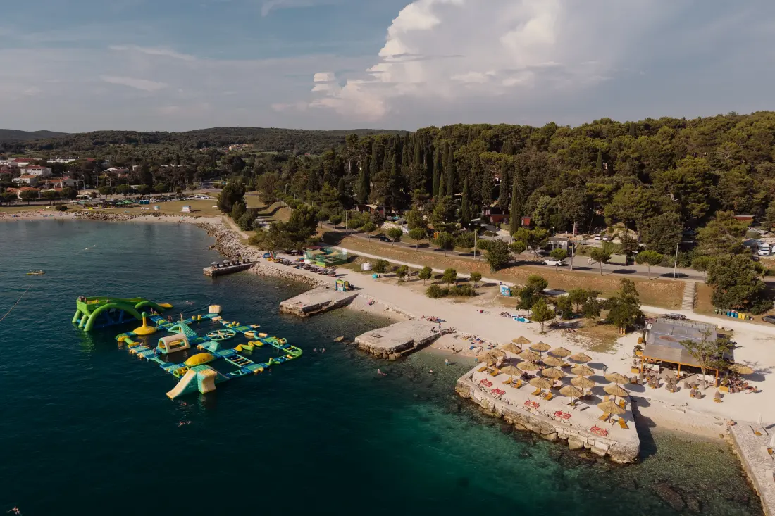 Camping Porton Természet Hideouts 2 Csillagok★★