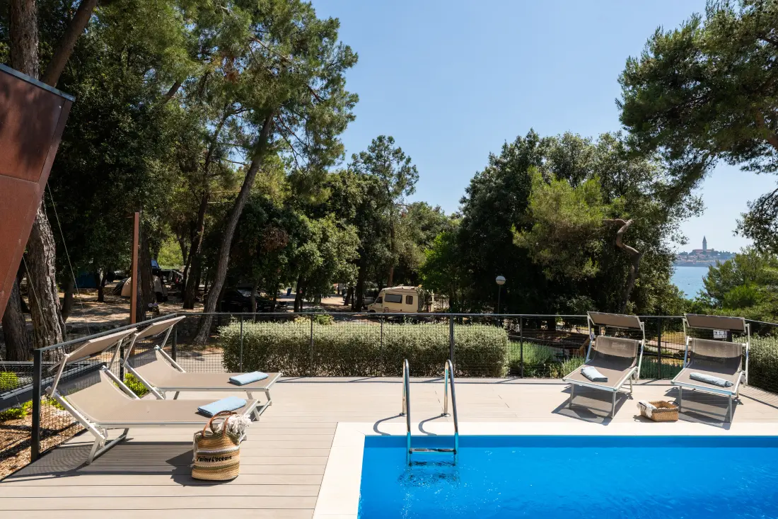 Camping Porton Természet Hideouts 2 Csillagok★★