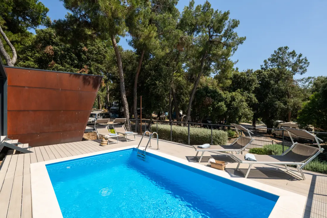 Camping Porton Természet Hideouts 2 Csillagok★★