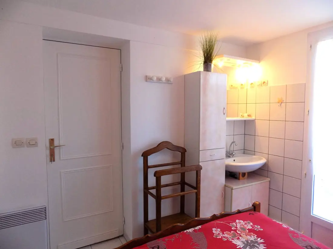 Residence But St06002-st Augustin