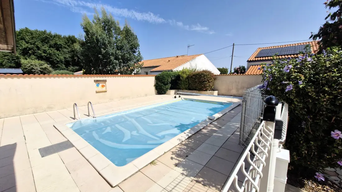 Residence But St06002-st Augustin