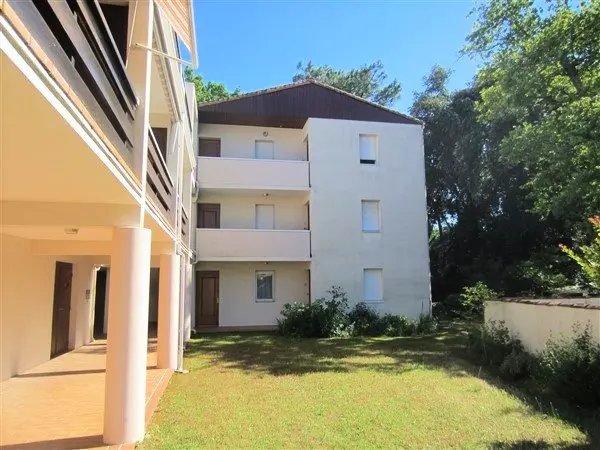 Edith Residence
