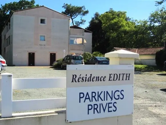 Edith Residence