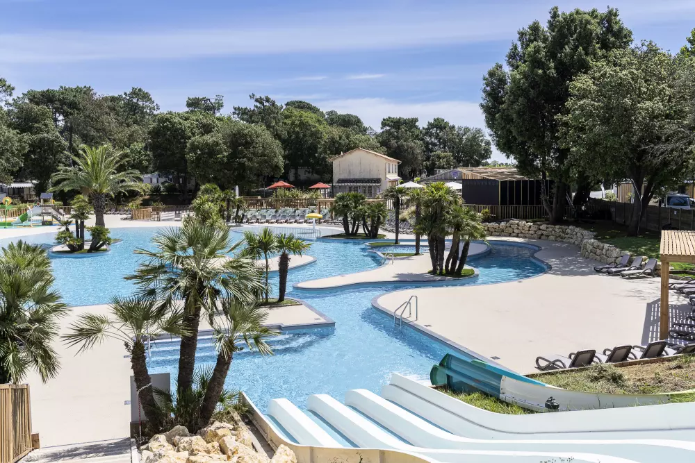 Camping Yukadi Village Le Logis 4 Sterren★★★★