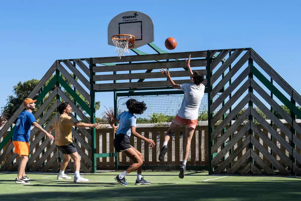 Camping Yukadi Village Le Logis 4 Sterren★★★★