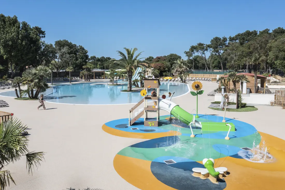 Camping Yukadi Villages Le Logis 4 Sterren★★★★