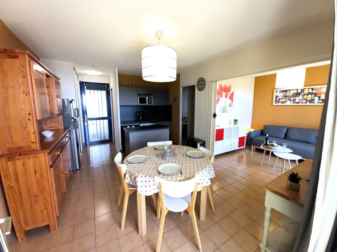 Corniche De Nauzan Residence
