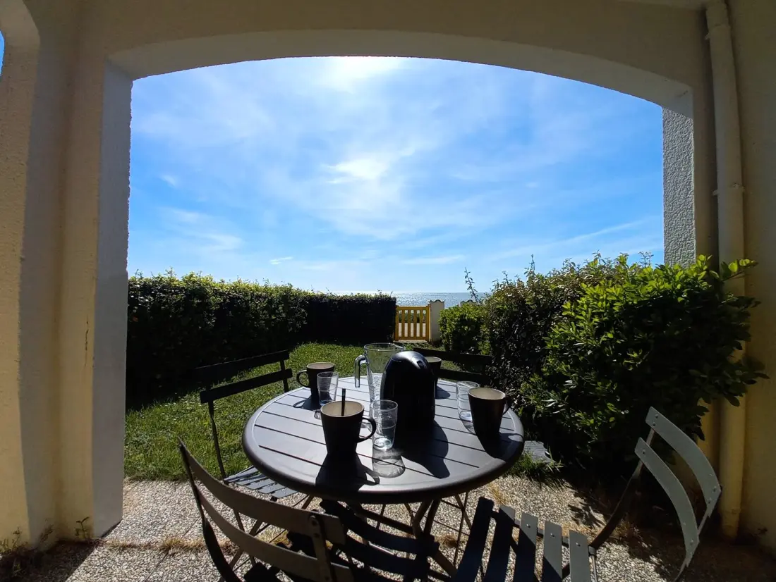 Corniche De Nauzan Residence