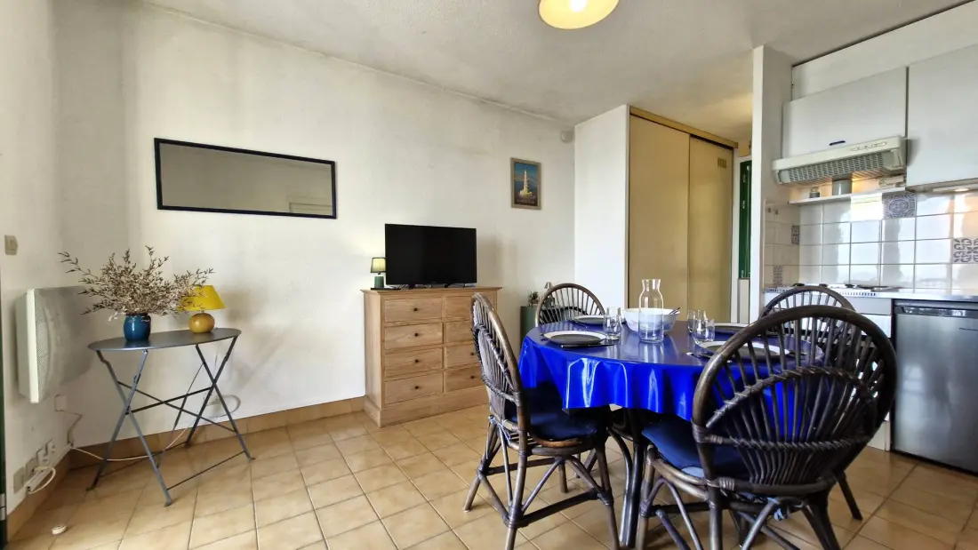Corniche De Nauzan Residence