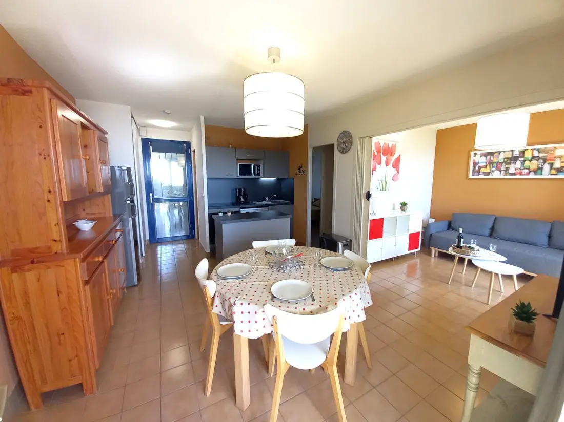 Corniche De Nauzan Residence