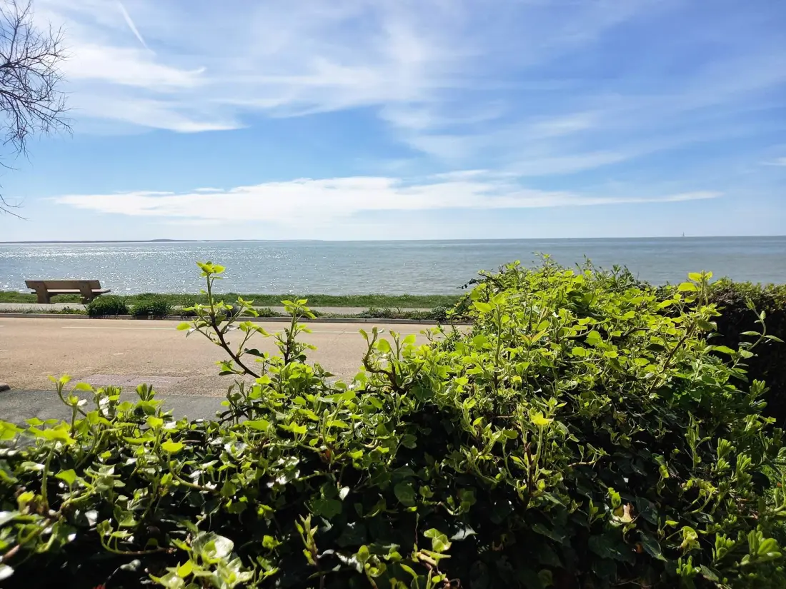 Corniche De Nauzan Residence
