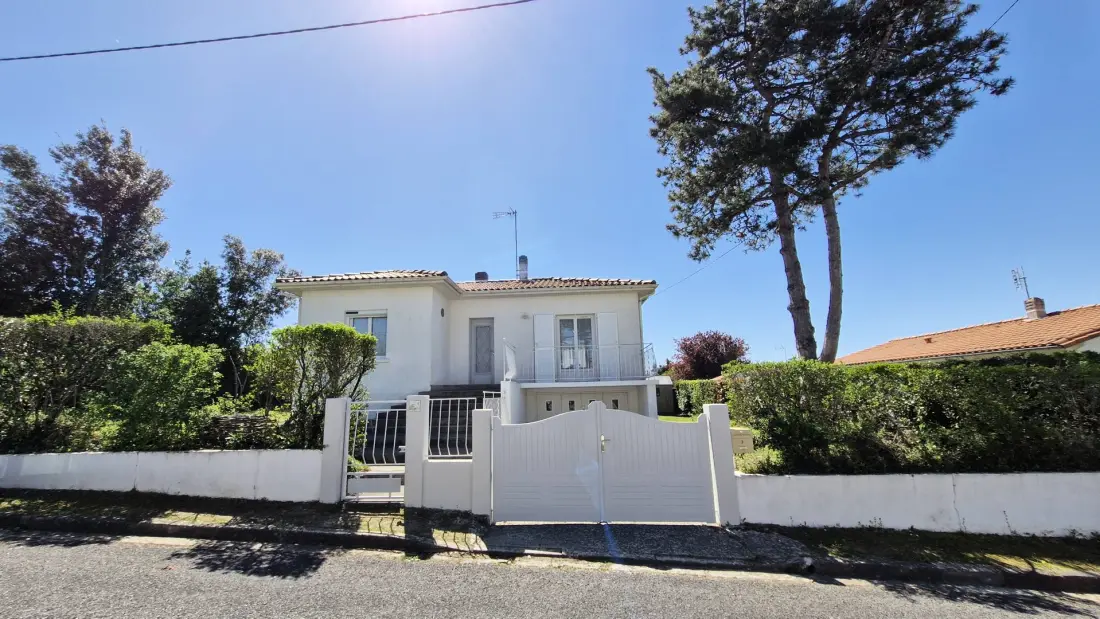 Residence But Sp04326-st Palais Sur Mer