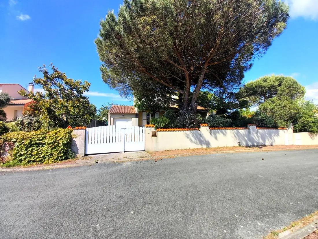 Residence But Sp06505-st Palais Sur Mer