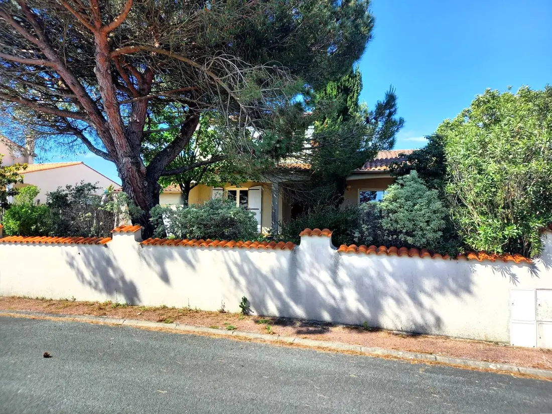 Residence But Sp06505-st Palais Sur Mer