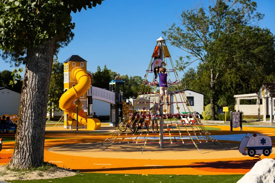 Camping Club Pontaillac Tengerpart MS Holidays