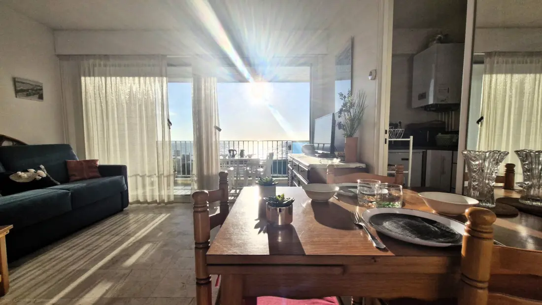 Grand Robinson Residence