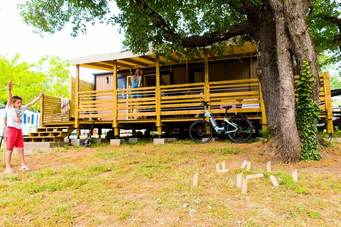 Camping LA CHAPOULIÈRE 4 Sterren★★★★