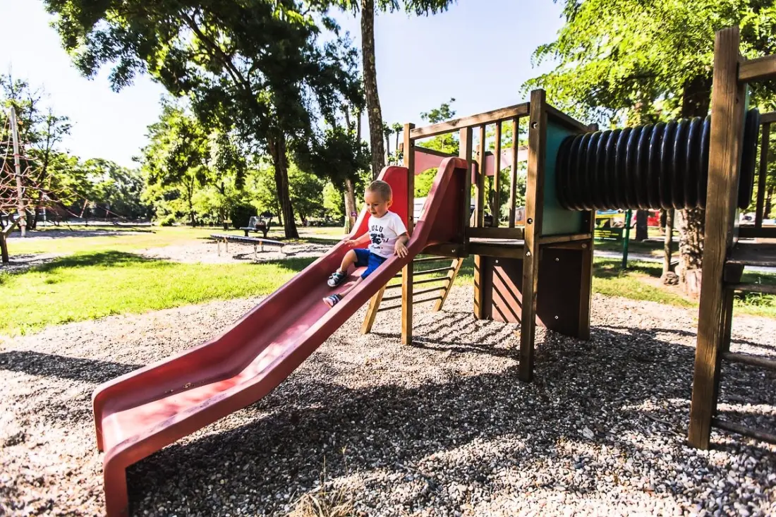 Camping LA CHAPOULIÈRE 4 Sterren★★★★