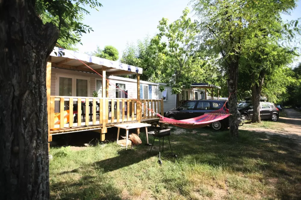 Camping LA CHAPOULIÈRE 4 Sterren★★★★