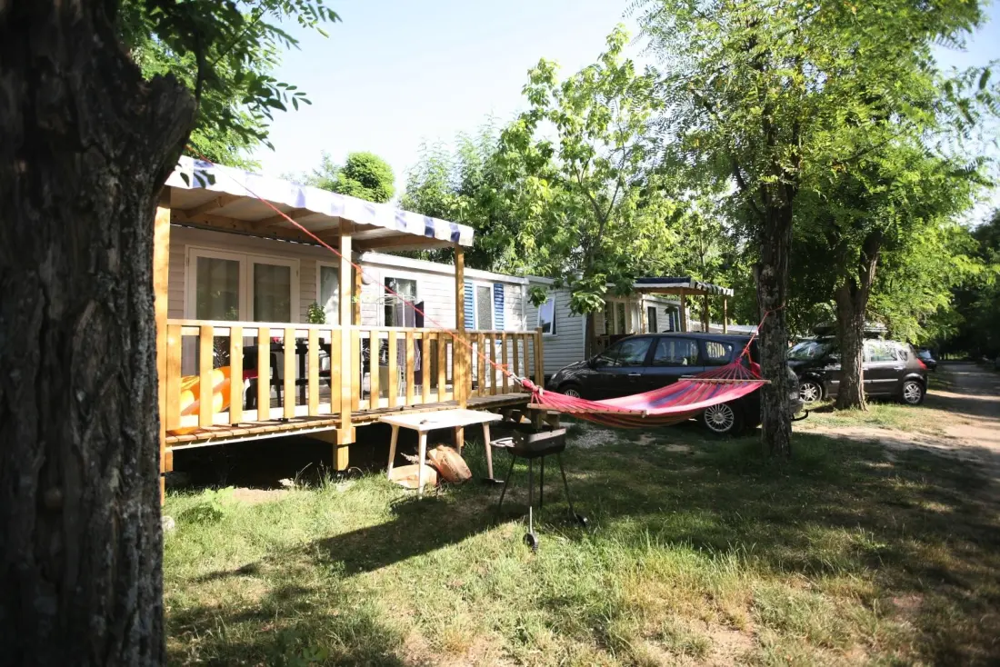 Camping LA CHAPOULIÈRE 4 Sterren★★★★