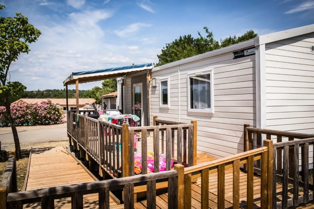 Camping LA CHAPOULIÈRE 4 Sterren★★★★